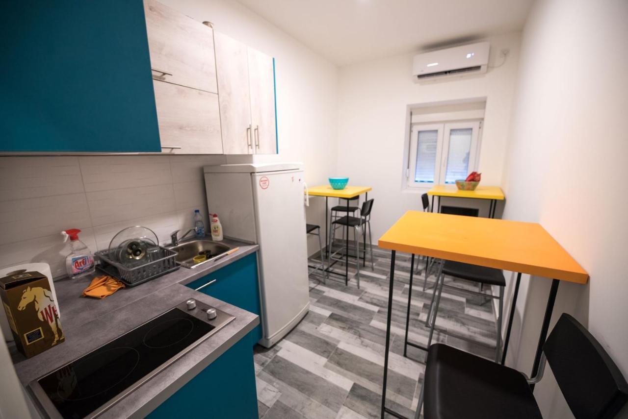 Hostel Evropa Nikšić Екстериор снимка